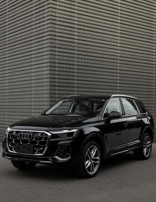 2025年奥迪q7大换代 奥迪q7更新换代