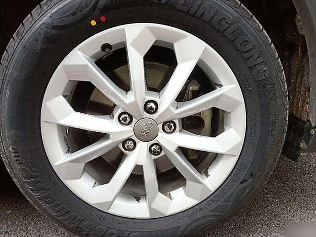 2018款奥迪q3/2018款奥迪q3轮胎型号