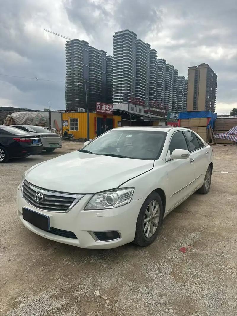 2009年凯美瑞值多少钱,09年的凯美瑞24g现在能卖多少钱