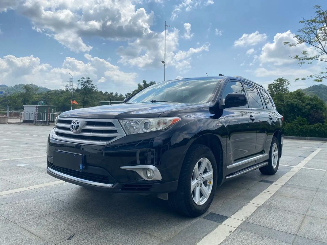 2014丰田汉兰达的价格/2014丰田汉兰达的价格及图片