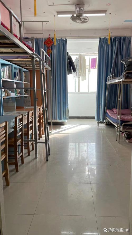 河南职业技术学院宿舍 河南职业技术学院宿舍可以挂帘吗